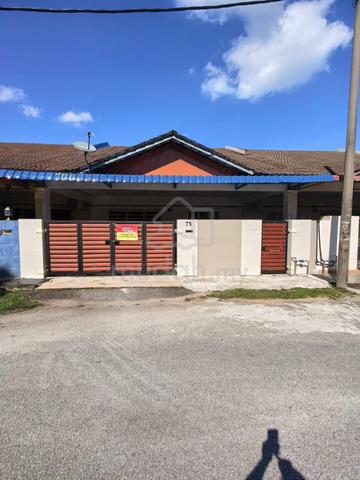 Renovated 1-Storey Terrace House For Sale 1
