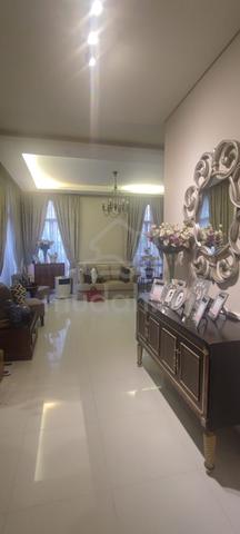 Part Furnished & Renovated Zero-Lot Bungalow Sect 4 Shah Alam dijual 1