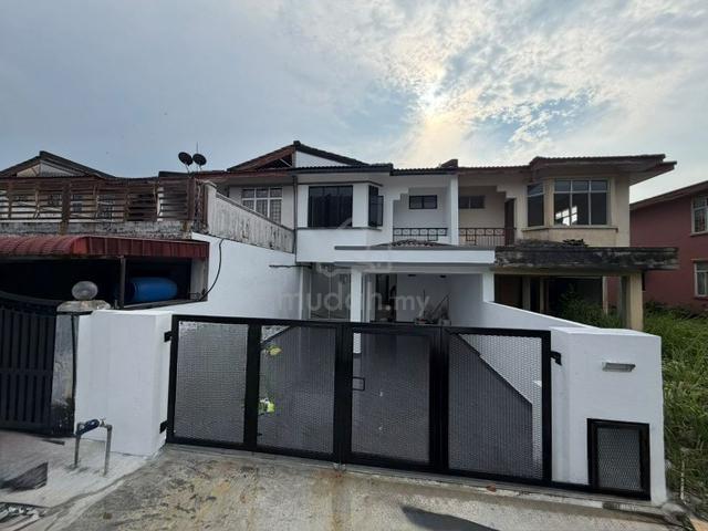 [CUCI KAKI] 2 Storey Terrace, Jalan Semarak, Bukit Beruntung, Rawang 1