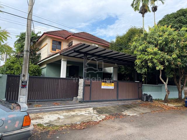 Non Bumi Double Storey Banglow Taman Yayasan Segamat johor @ For Sale 1