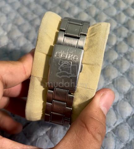Carousel Image