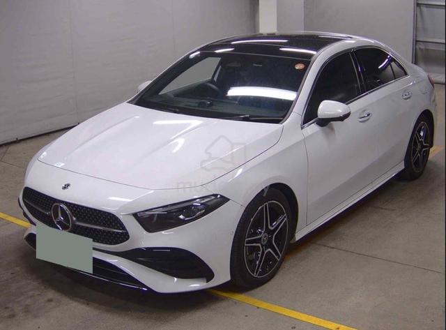 2024 Mercedes Benz A180 AMG 1.3 SEDAN FULL SPEC 24 - 2
