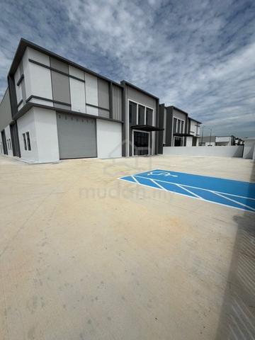 Eco Business Park 1 Medium Industry 100x180 Semi-D Factory For Sale 1