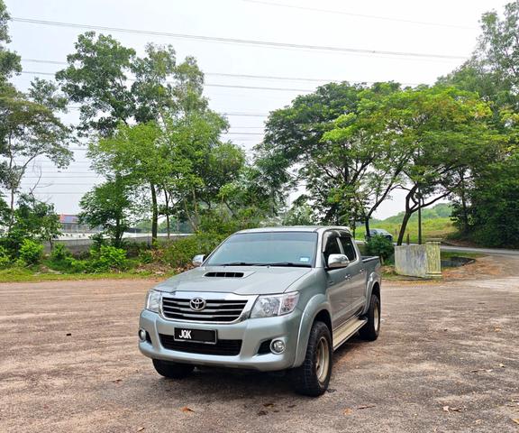 Toyota HILUX 2.5 G VNT (A) CASH & Fu/LOAN - 5