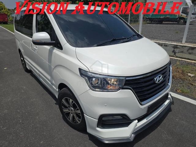 2019 Hyundai GRAND STAREX ROYALE EXECUTIVE PLUS - 1