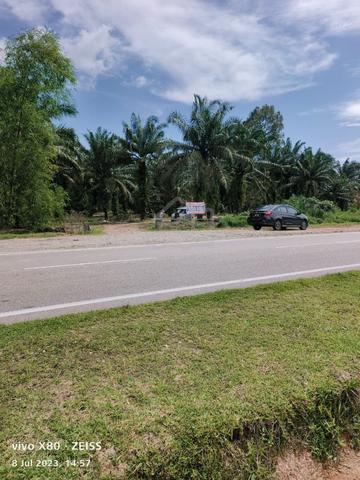 Land For Sale 35 Acre Facing Main Road 1