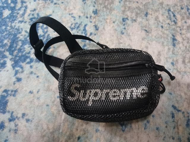 Shoulder bag supreme online ss20