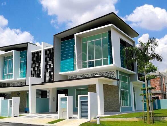 Owner pindah UK | Fully Renovated | Semi D 1