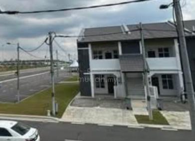 Townhouse Corner | Bandar Putra, Kulai Jalan Helang | 3R2B IOI Mall 1