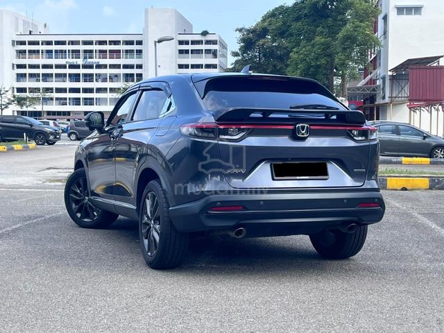 2023 Honda HR-V 1.5 V (A) FULL LOAN / 1 OWNER - 2