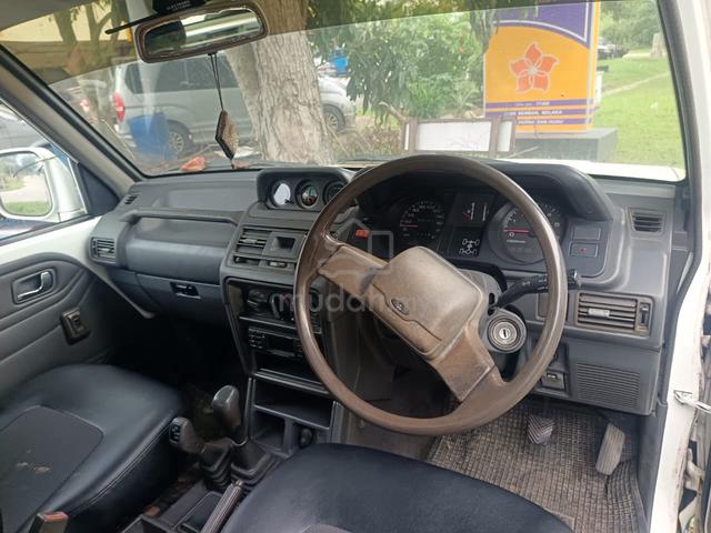2000 Mitsubishi PAJERO 2.5 DT (M) - 4
