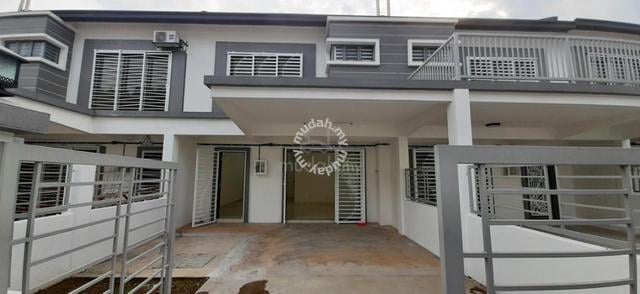 Rumah Teres 2 Tingkat Besar Utk Disewa Taman Desaria Indah Batu Caves 1