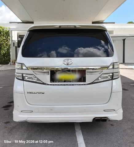 Register 2014 Toyota VELLFIRE 2.4 V (A) - 4