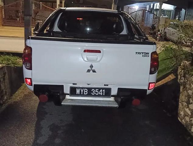 2013 Mitsubishi TRITON 2.5 FACELIFT (A) - 2