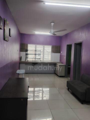 Townhouse Simfoni Perdana Bandar Puncak Alam 1