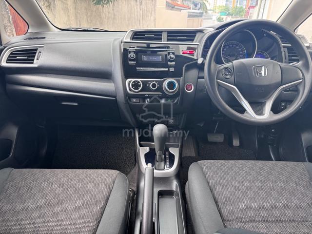 2015 Honda JAZZ 1.5 E (A) - 5