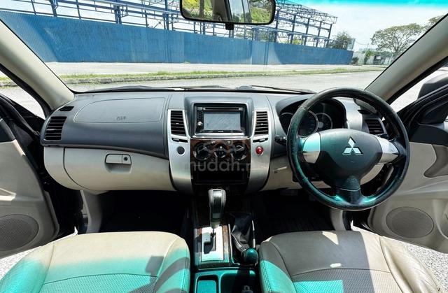 2010 Mitsubishi PAJERO 2.5 SPORT GS 4X4 CBU (A) - 5