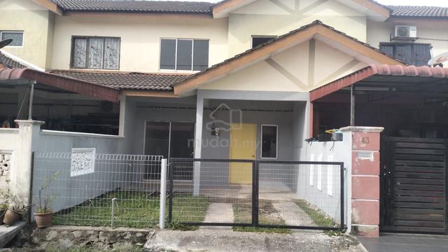 Teres 2 Tingkat, Taman Serendah Makmur 1