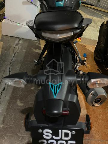 Carousel Image
