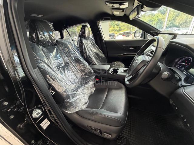 2021 Toyota HARRIER 2.0 Z - LEATHER PACKAGE (A) - 4