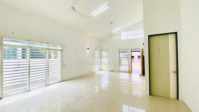 Roseville, Bandar Puteri Jaya 1