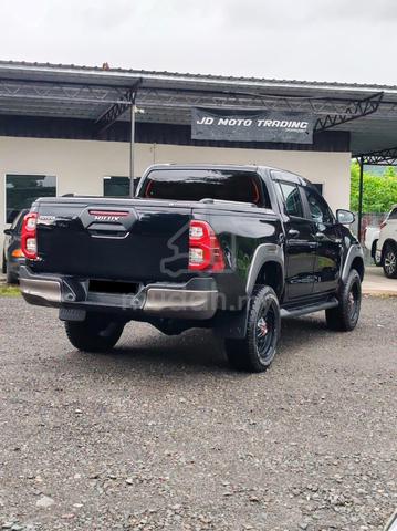 2022 Toyota HILUX 2.8 ROGUE (A) - 5