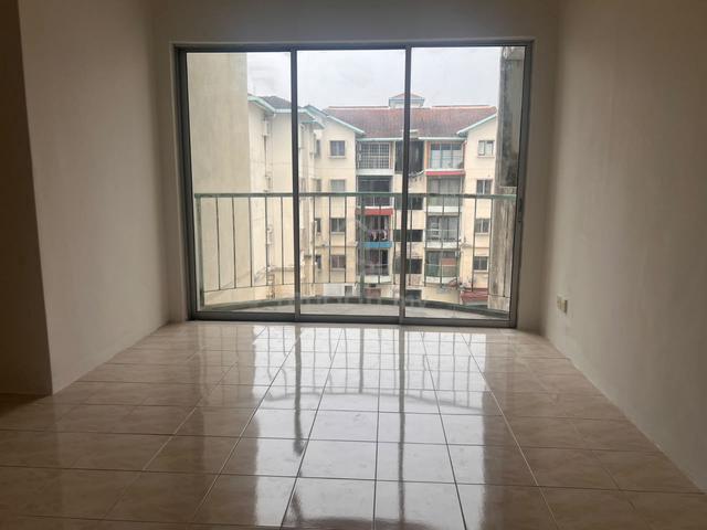 Rosewood Lilywood Court 1
