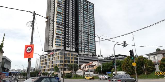 MKH Boulevard 1