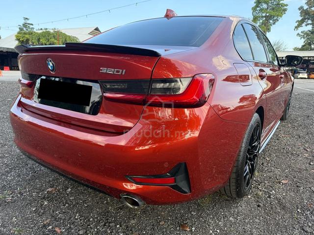 2022 Bmw 320i 2.0 M-SPORT (A) WTTY BY BMW (M) FU/L - 2
