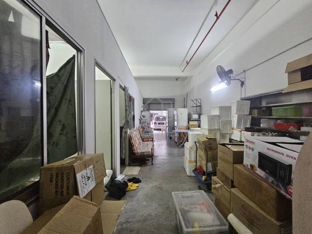 Meridin Bayvue Sierra Perdana Shop lot Full loan Rinting Megah ria 1