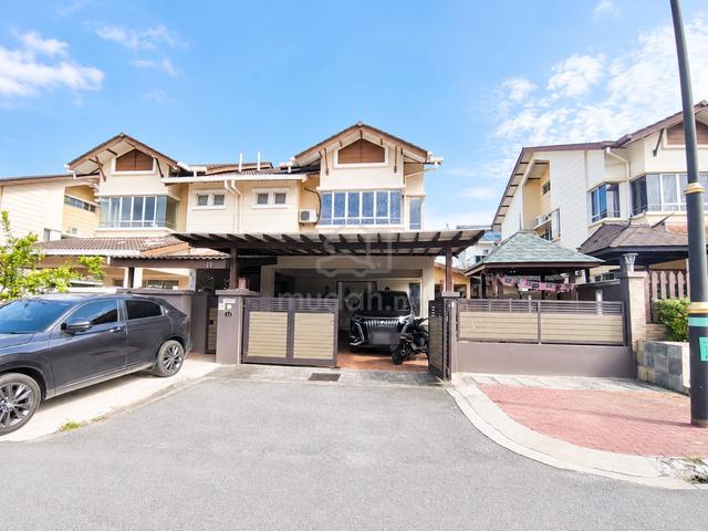 (RENOVATED) Semi D Anjung Suasana Bandar Seri Putra Bangi 1