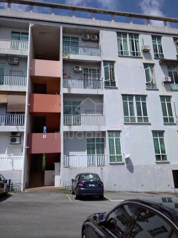 Serdang View Apartment 1
