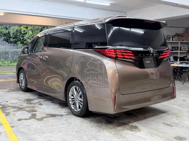 2025 Toyota ALPHARD 2.5 Z SIDESTEP GRADE 4.5 - 2