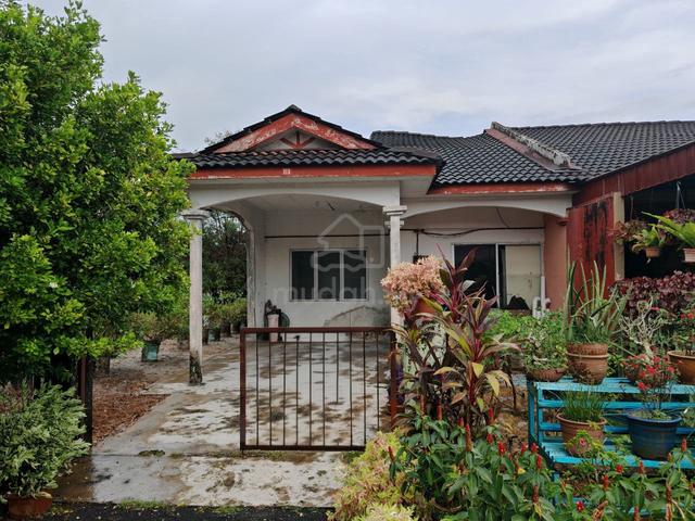 Corner Lot Murah Tanah Luas di Simpang, Taiping Perak 1