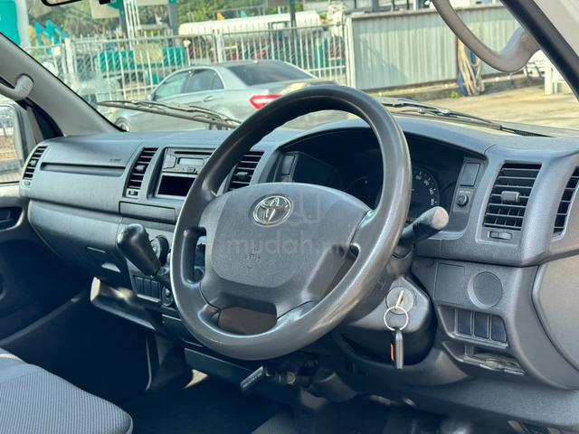 2016 Toyota HIACE 2.5 Facelift Panel Van Airbags - 4