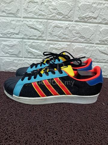 Uk8 Adidas Superstar Multicolor Sneakers - Shoes for sale in Tronoh, Perak