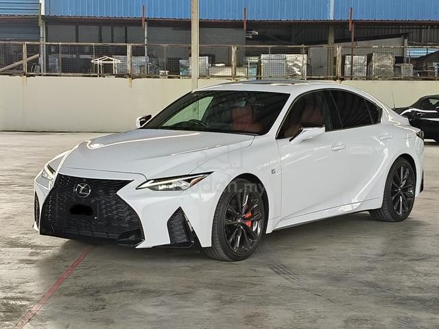 Used 2023 Lexus Is 300 Fsport ✨17k KM / SUNROOF ✨ - 1