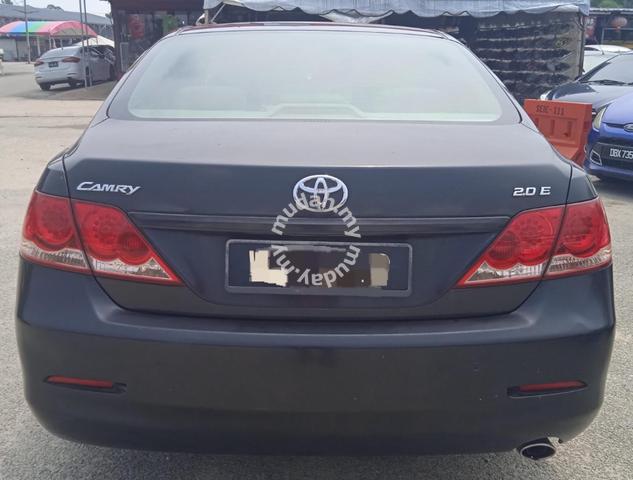 PENGHABISAN STOK - TOYOTA Camry 2.0 E (A) - 4