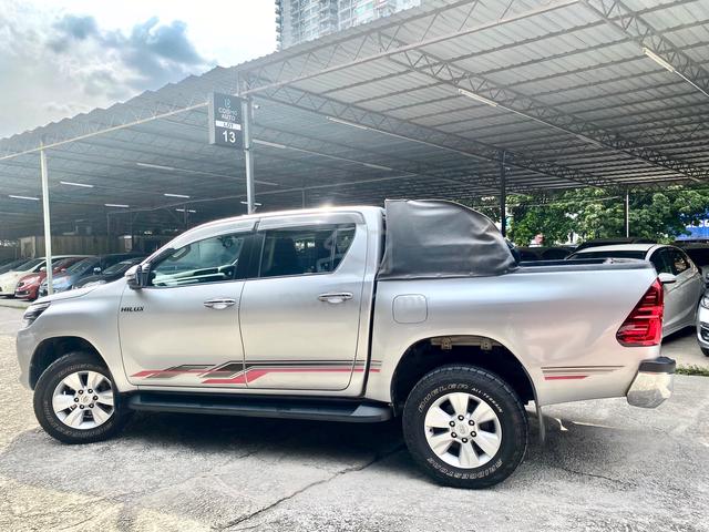 2019 Toyota HILUX 2.4 G FACELIFT (A)4x4 TRUCK KING - 4