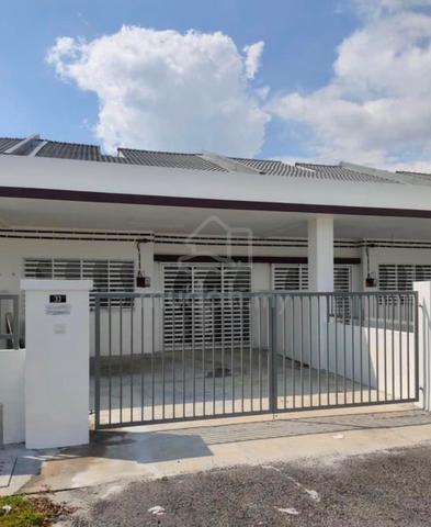 FACING OPEN Teres Setingkat Sari Alamanda, Rawang 1