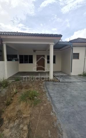 Partially Furnish Single Storey Seremban 2 Garden Homes 1