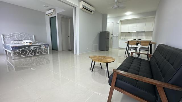 Serini Melawati 1