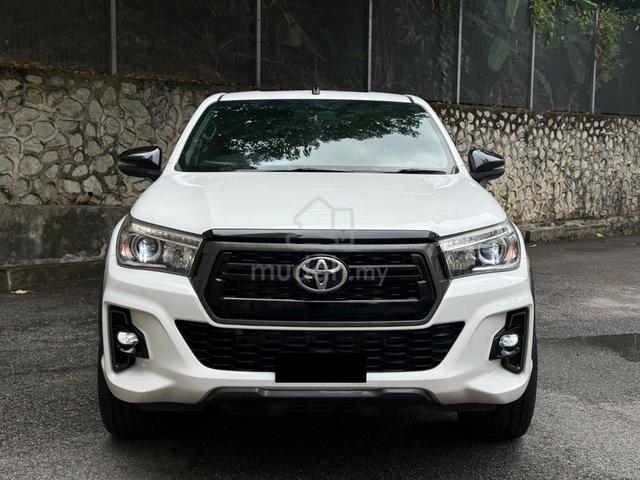 Toyota HILUX 2.8 BLACK EDITION / RACING SPORTRIMS - 5