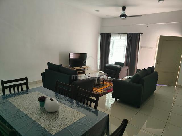 HOUSE FOR RENT-girls only 2
