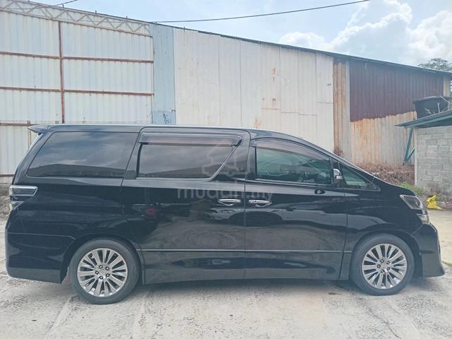 2013 Toyota VELLFIRE 2.4 Z GOLDEN EYES FACELIFT - 3