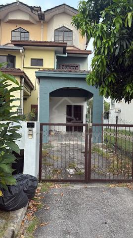 For Sale : Subang Bestari Townhouse 3 Storey Terrace End Lot 1