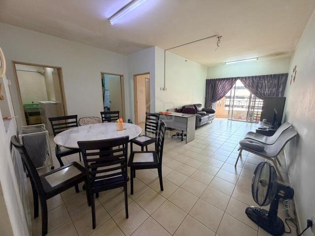 Prima Regency 1