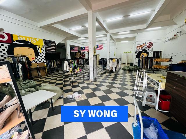 【Corner GF 3 shops adjoin】Facing main road at Tambun  1