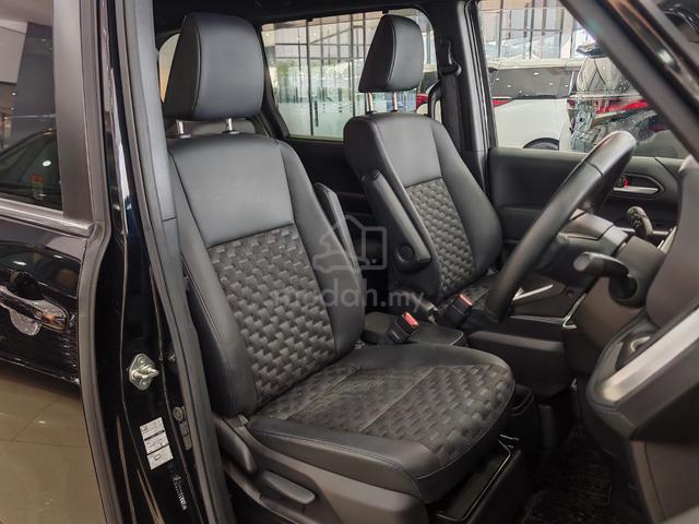 2023 Toyota VOXY 2.0 S-Z (A) 17K KM Gred 4.5 - 2