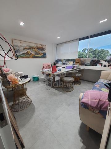 Full Furnish For Rent😍Shop Lot Office -Puchong [1st Floor] 20x95’ 1